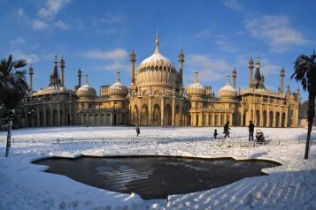 Brighton Pavilion in the snow.